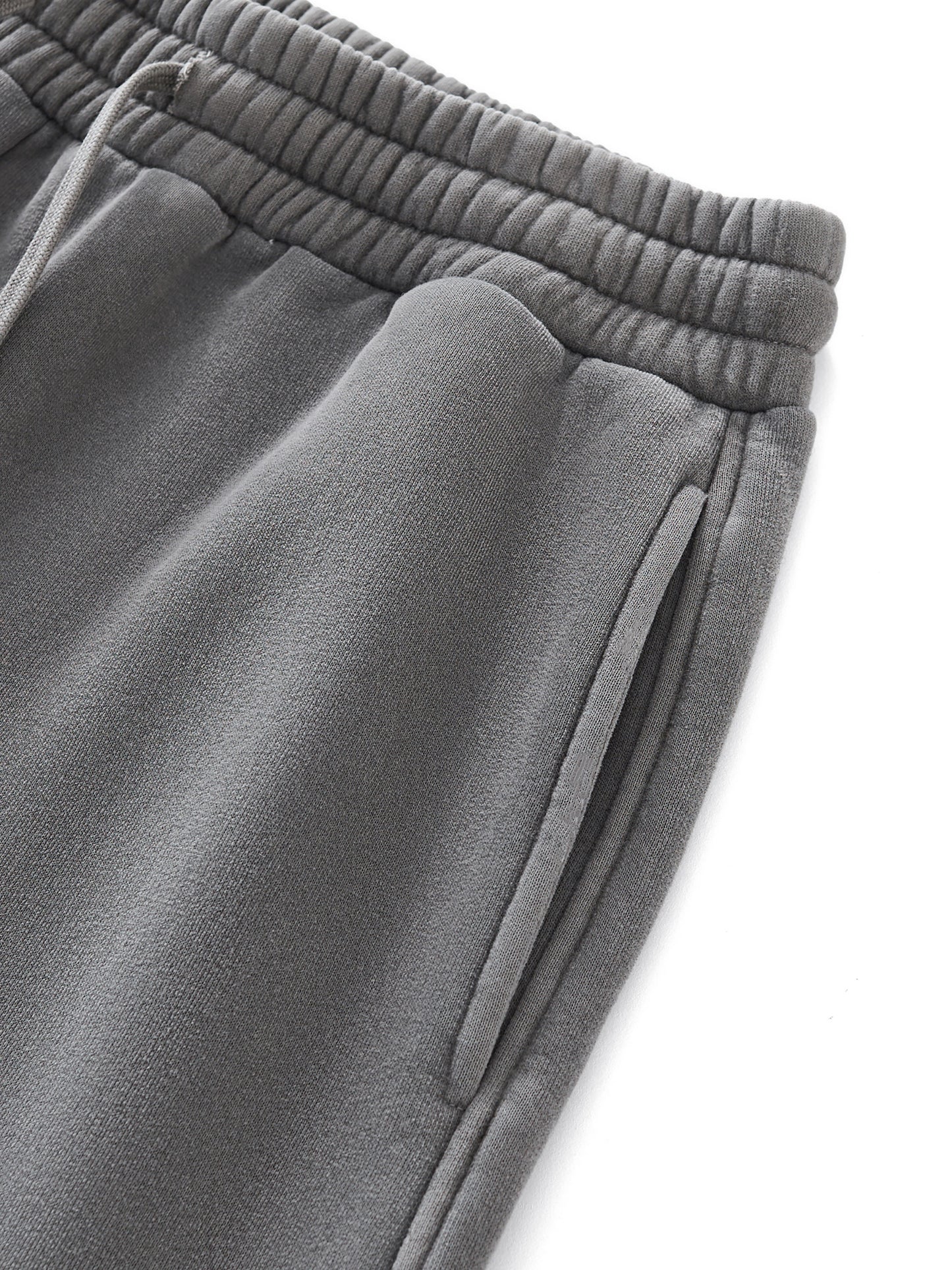 Frayed Enzyme Washed Fleece Sweatpants - STRYV Wear